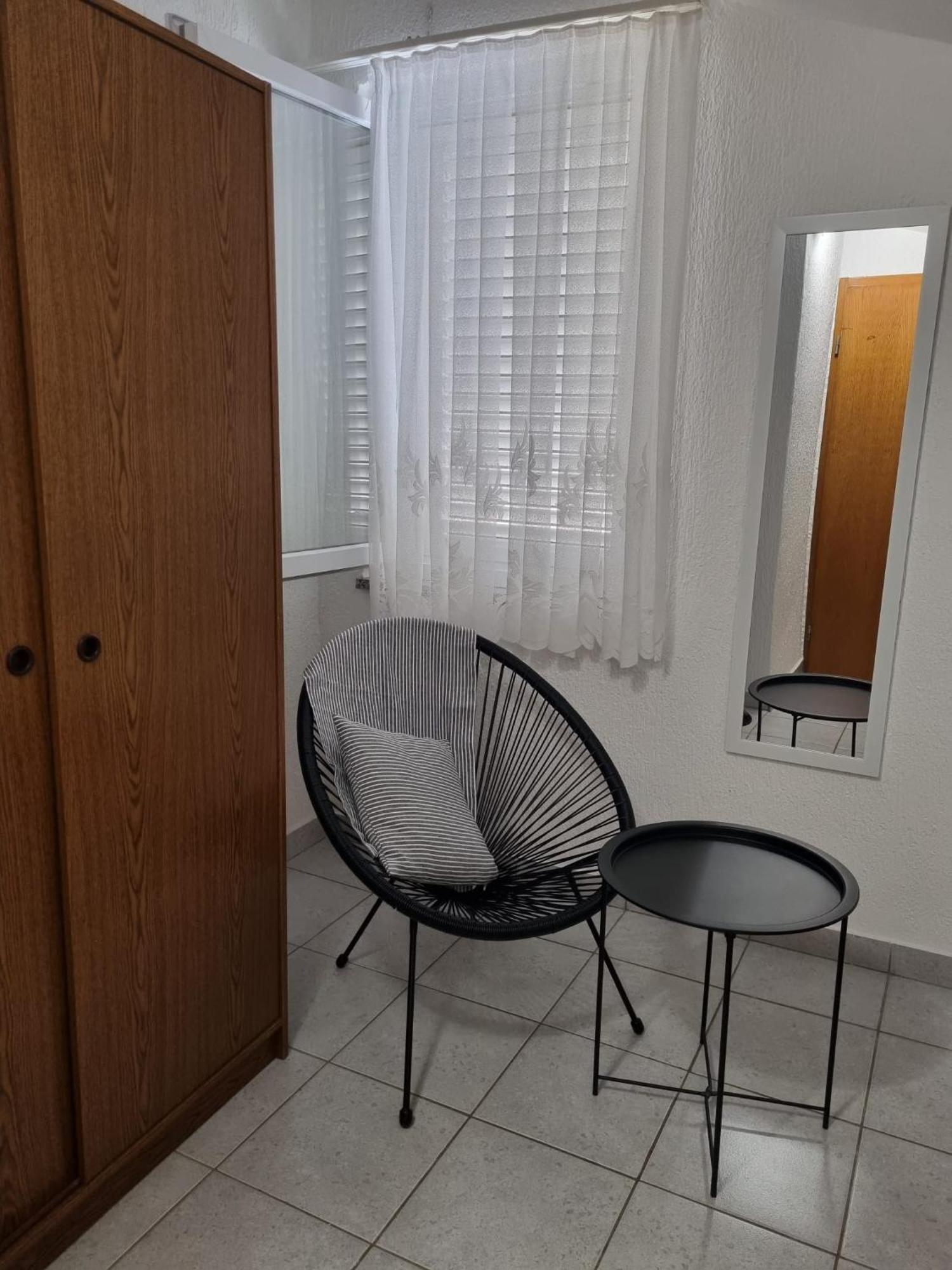Apartment Tinateo, Gajac 诺瓦利娅 外观 照片