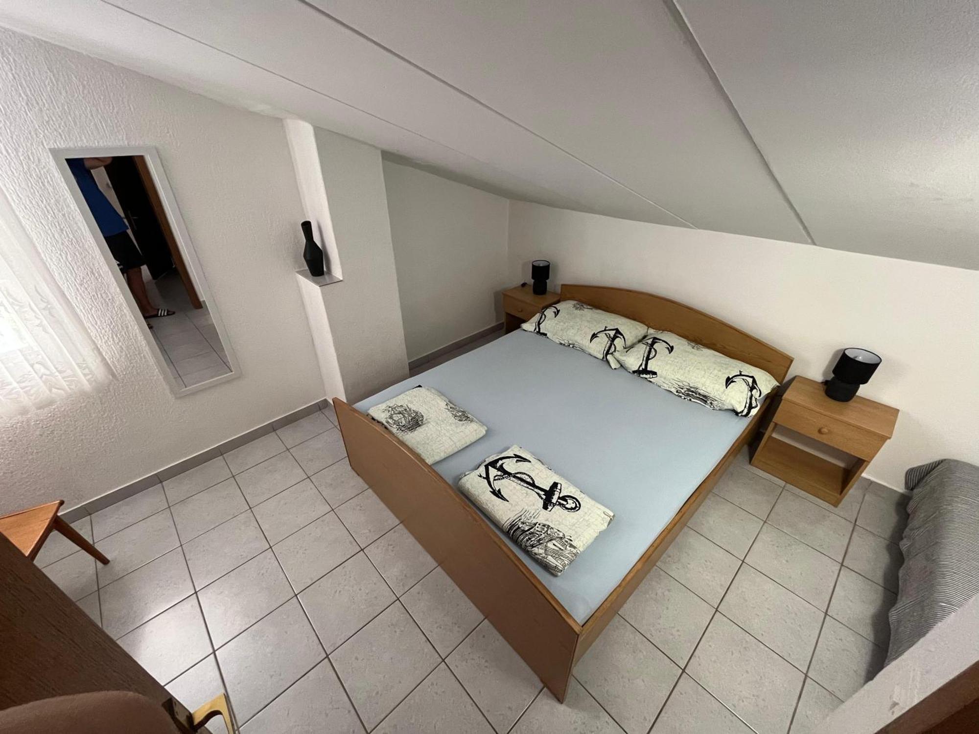 Apartment Tinateo, Gajac 诺瓦利娅 外观 照片